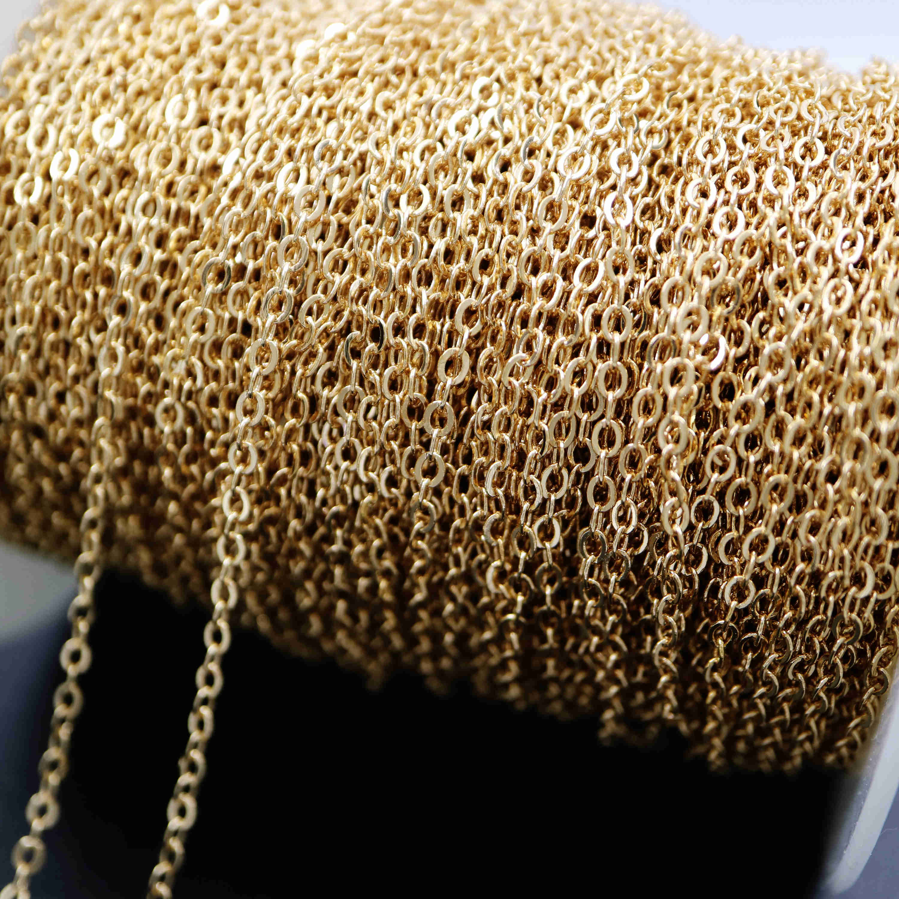 1 meter 2.5x3MM O Chain Gold Tone Brass DIY Necklace Loose Chain Supplies Findings 1315020 - Click Image to Close